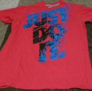Boys Nike t-shirt